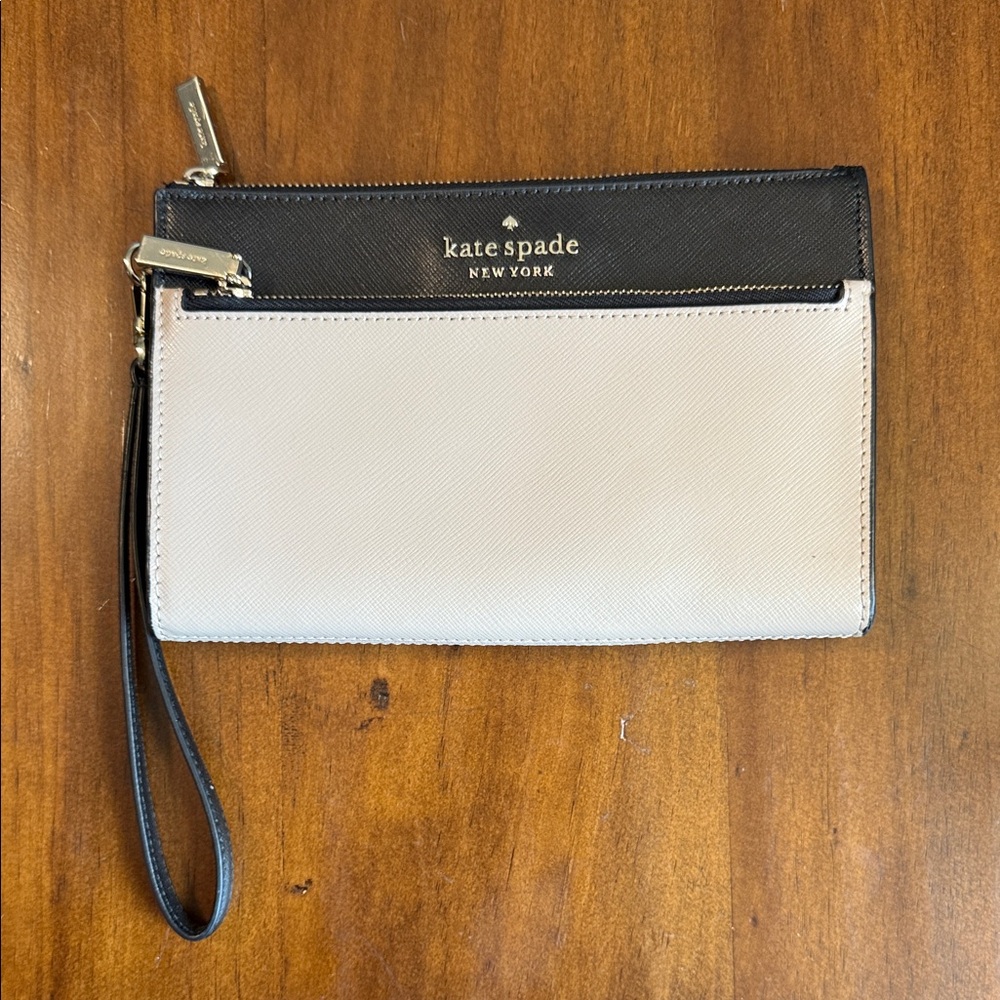 Kate Spade Black and Tan Wristlet